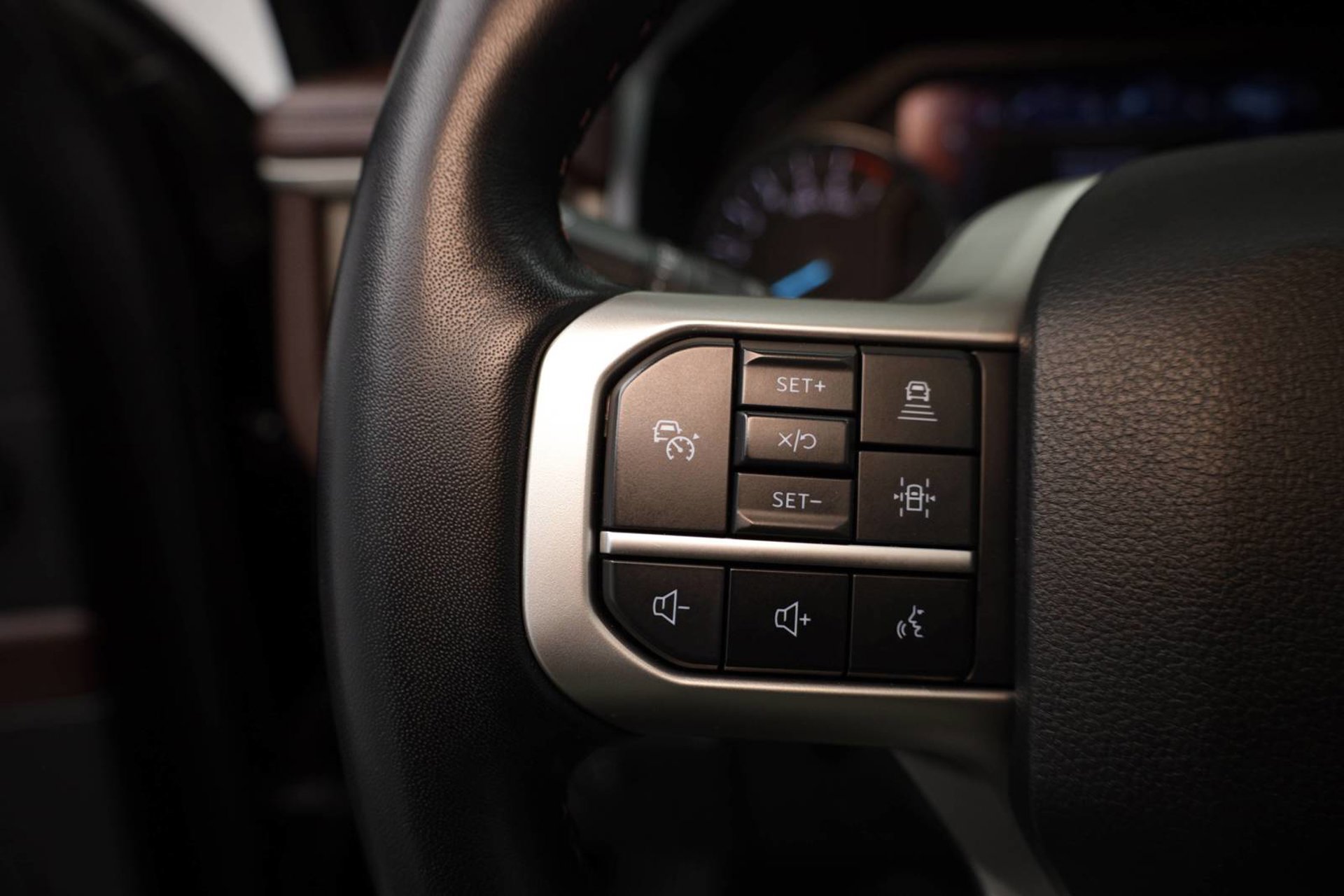 Used 2023 Ford Expedition