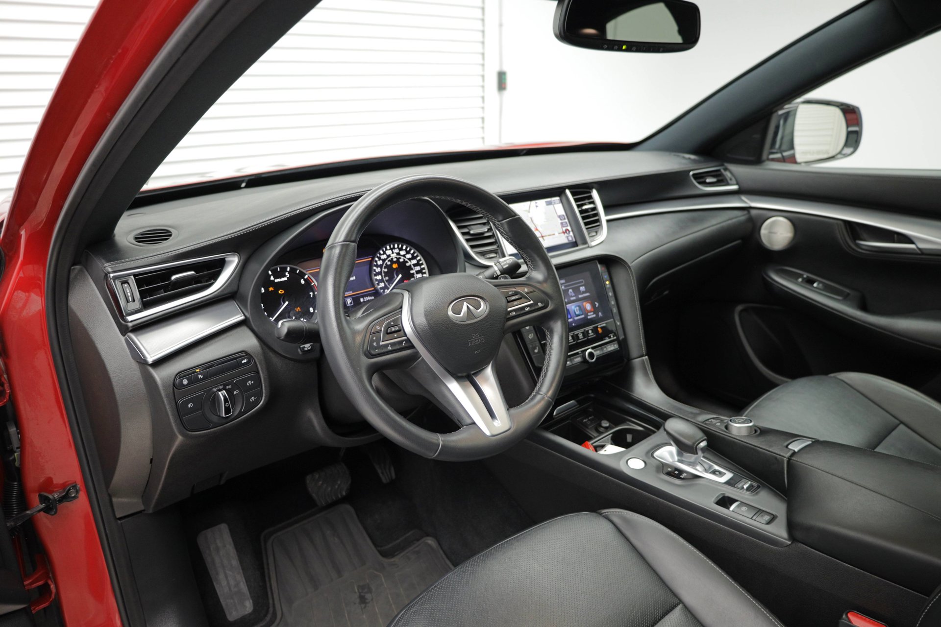 Used 2022 INFINITI QX55