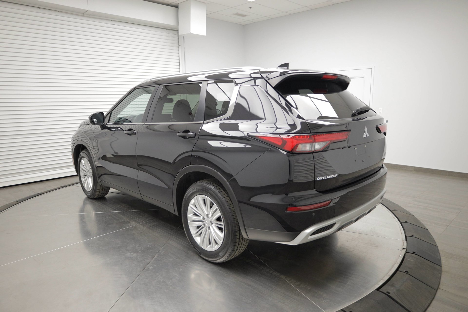 Used 2024 Mitsubishi Outlander