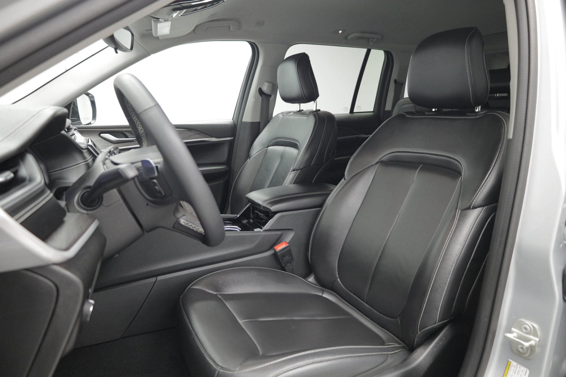 Used 2023 Jeep Grand Cherokee