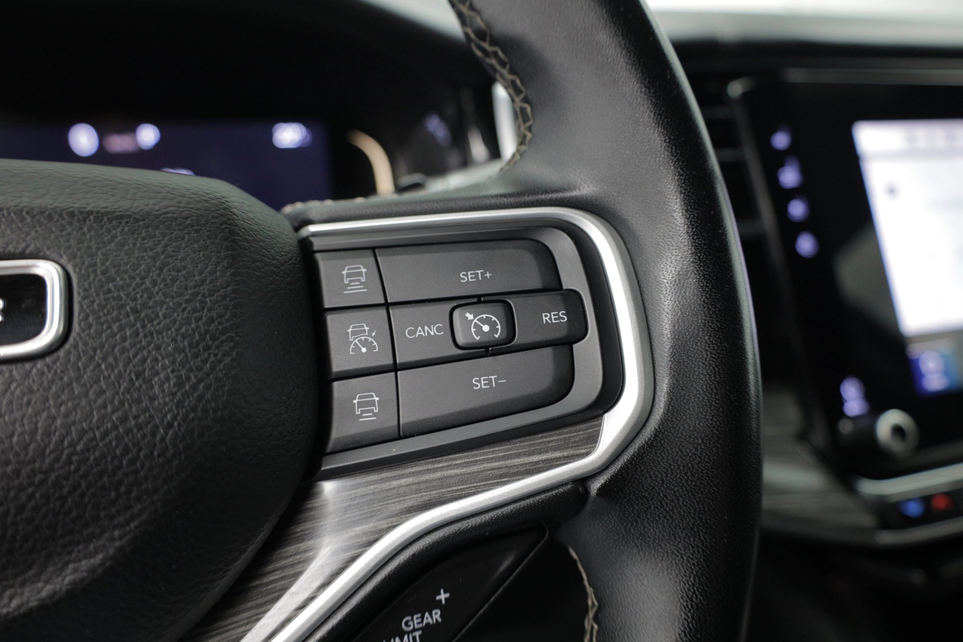 Used 2022 Jeep Wagoneer