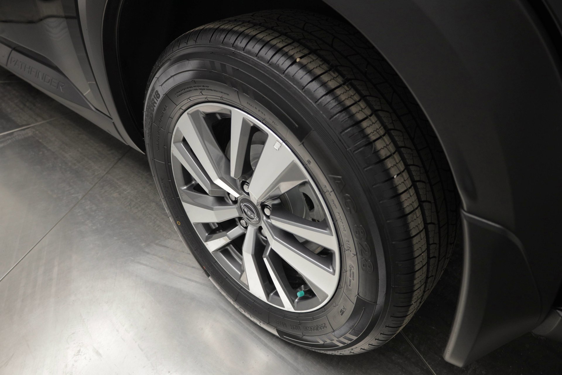 Used 2023 Nissan Pathfinder