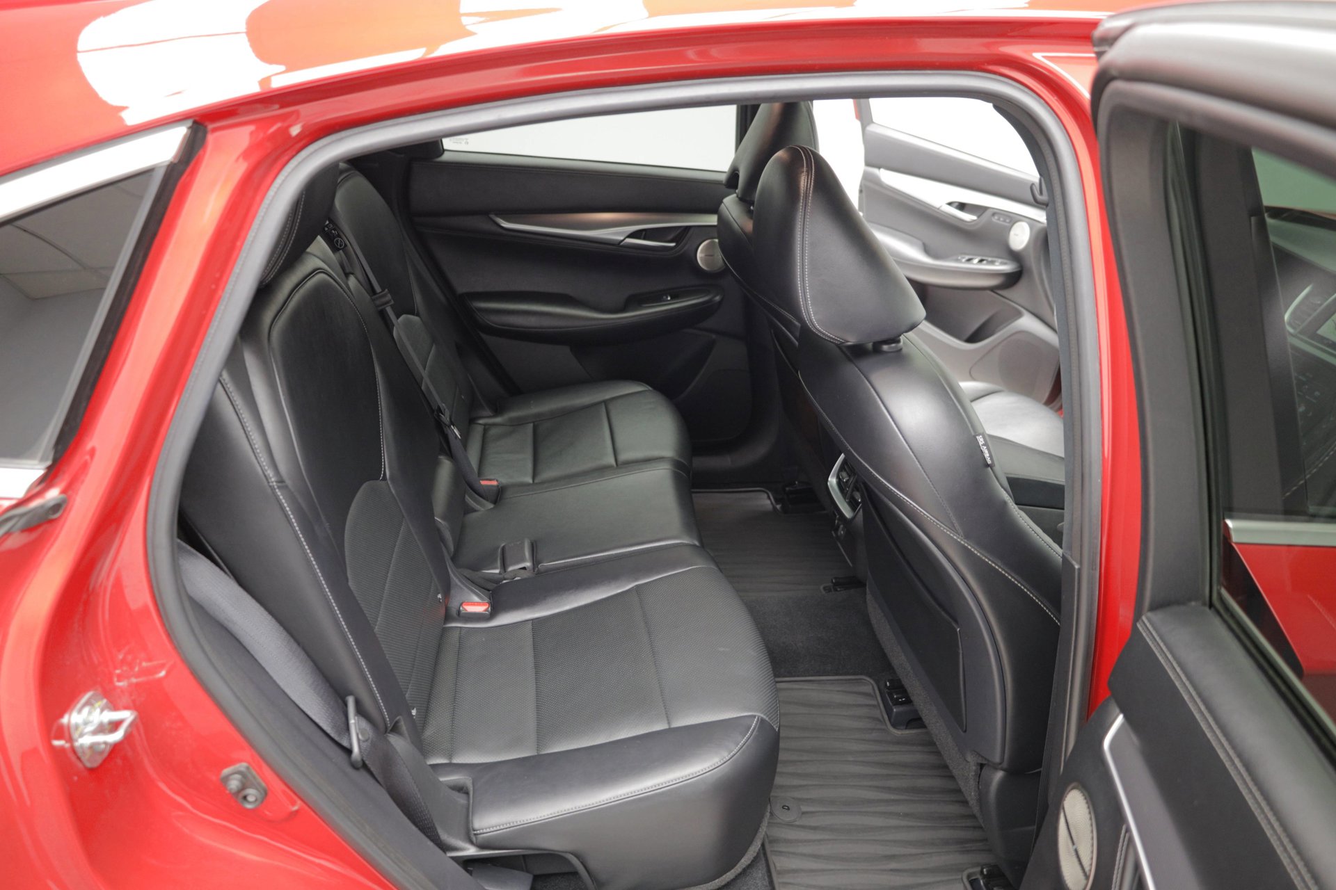 Used 2022 INFINITI QX55