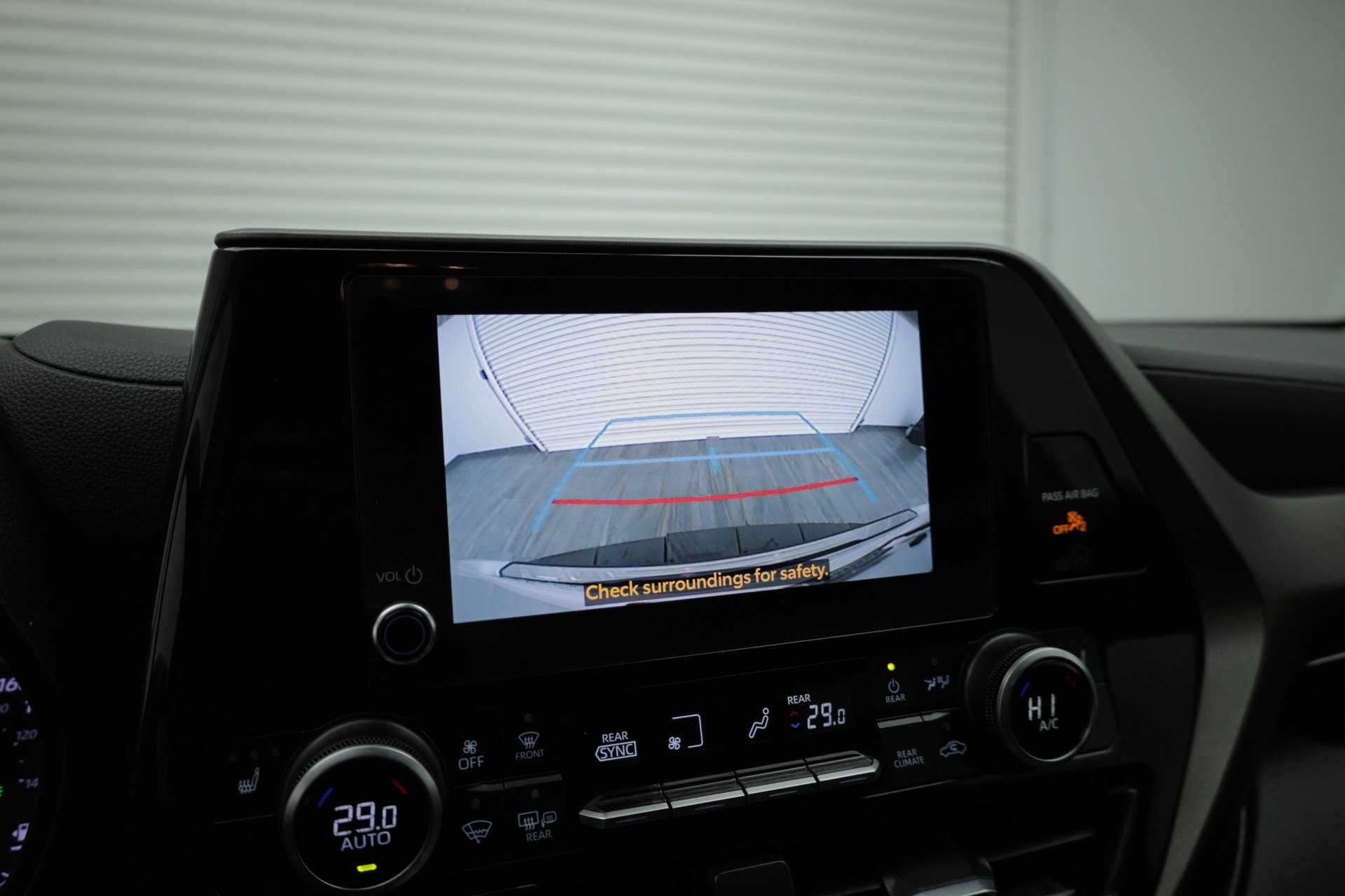 Used 2023 Toyota Highlander