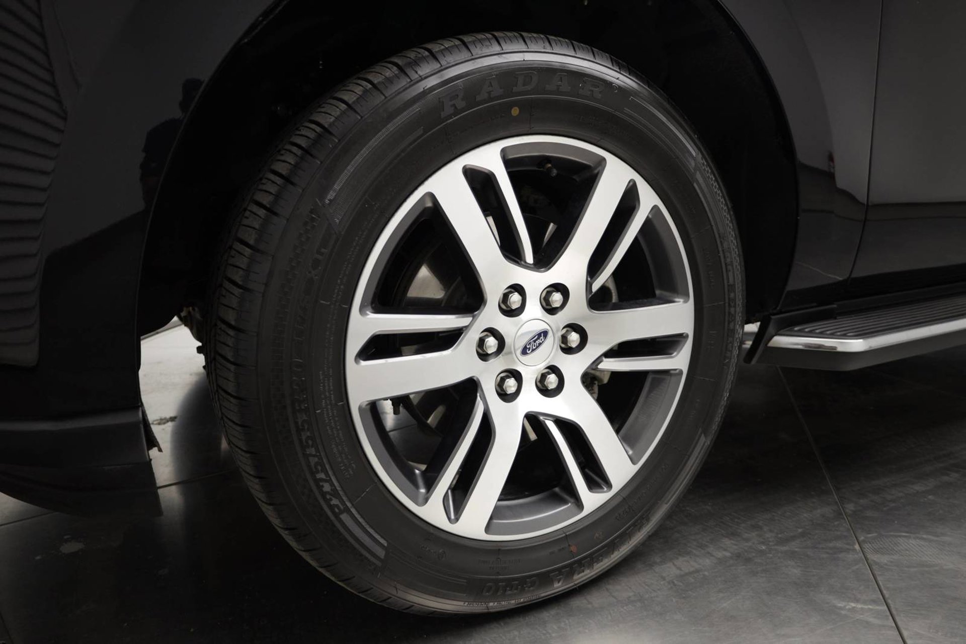 Used 2023 Ford Expedition