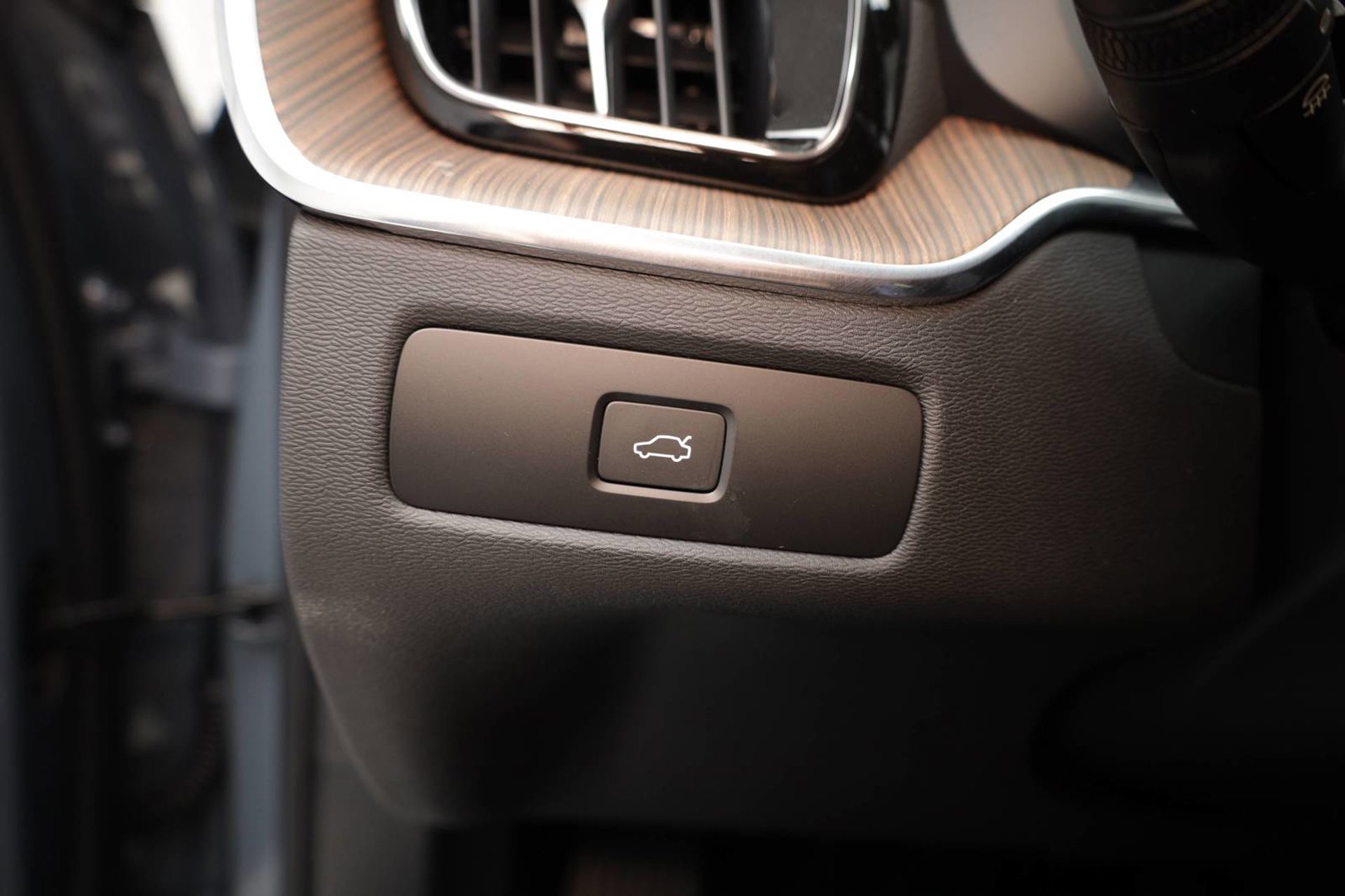 Used 2024 Volvo XC60