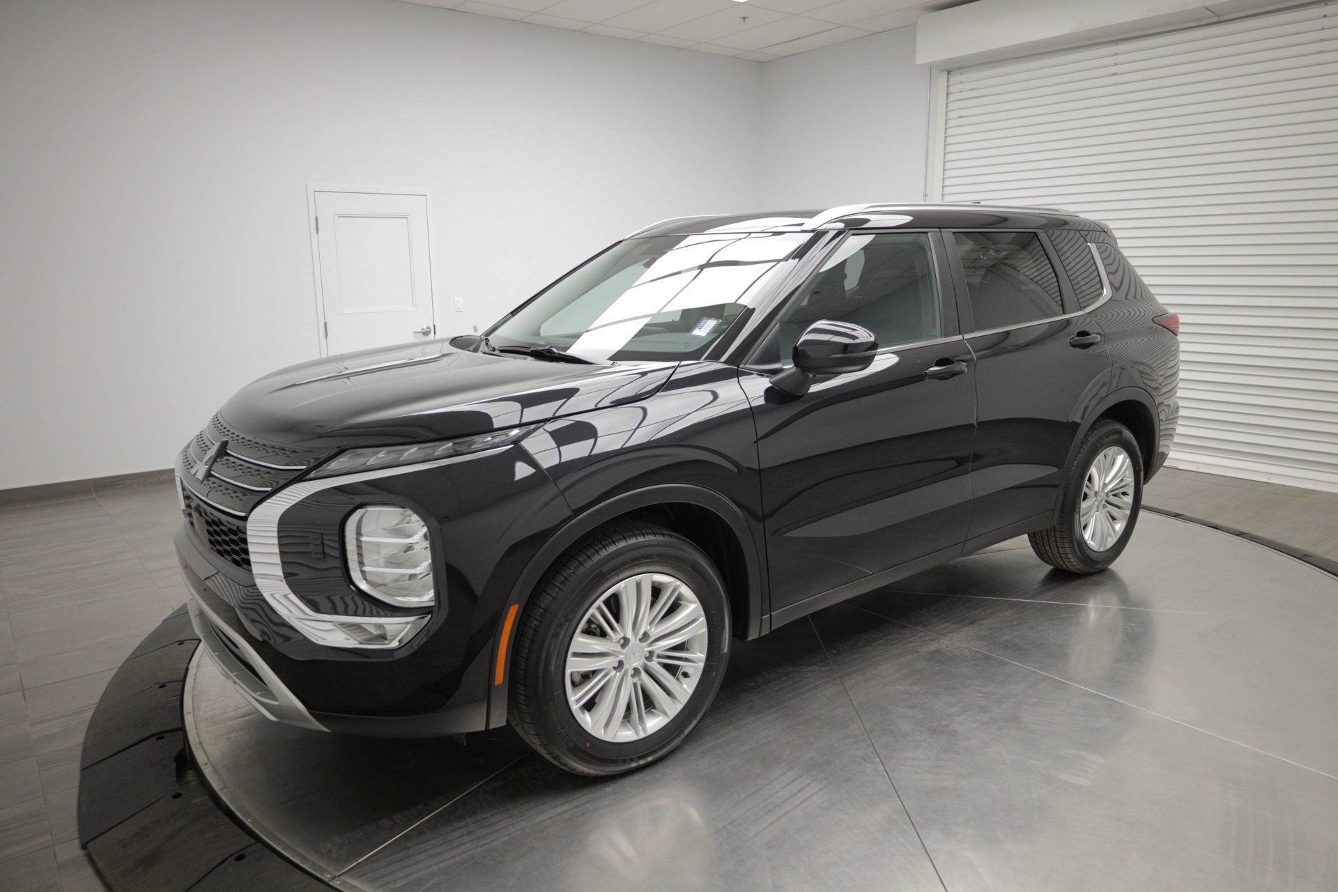 Used 2024 Mitsubishi Outlander