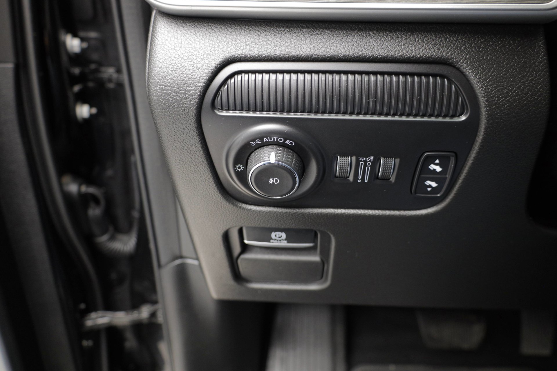 Used 2022 Jeep Wagoneer