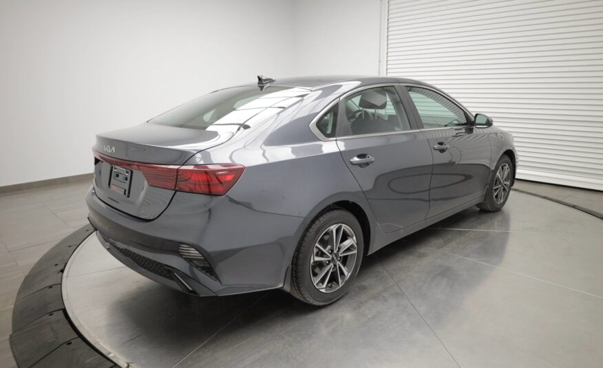 Used 2023 Kia Forte