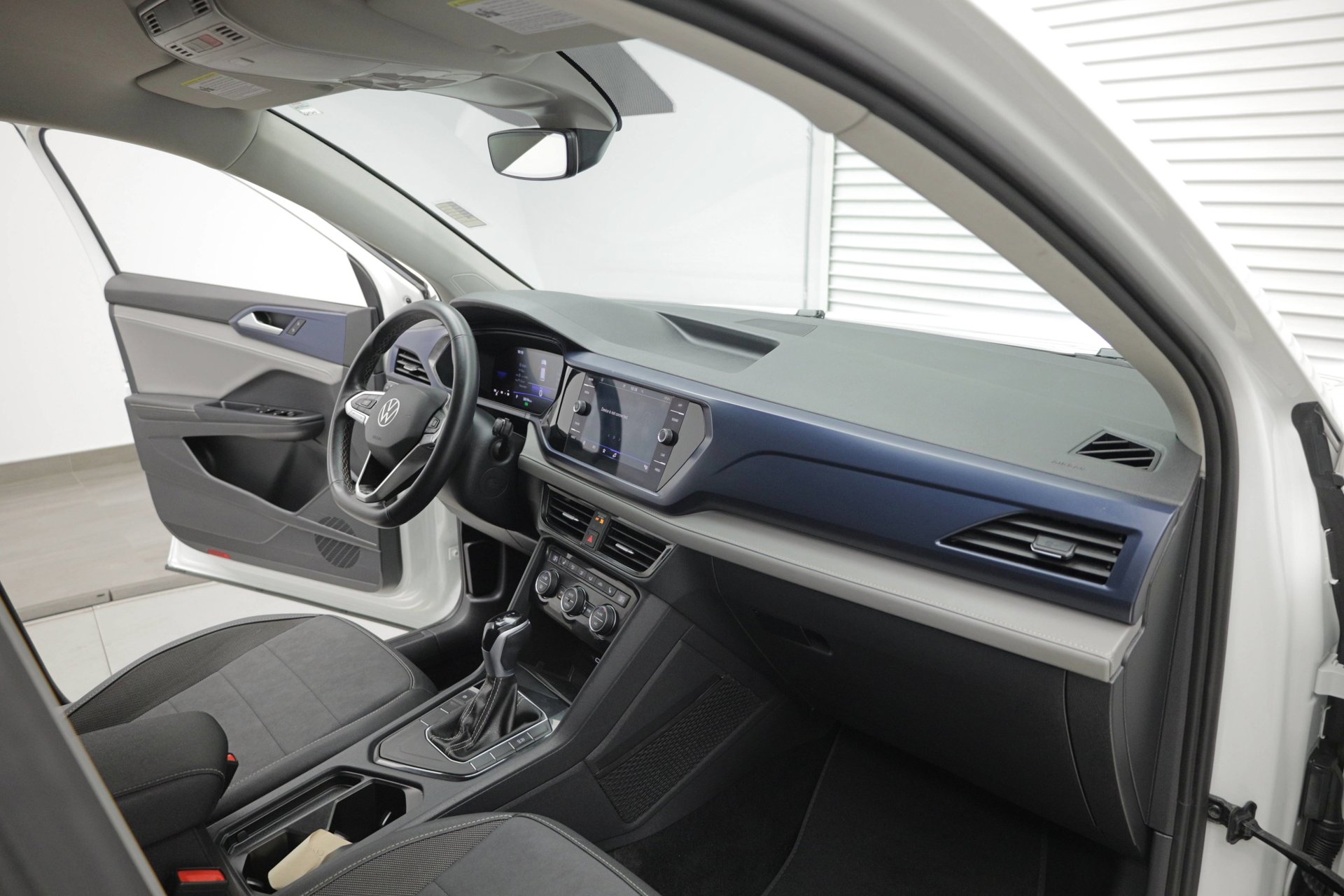 Used 2024 Volkswagen Taos