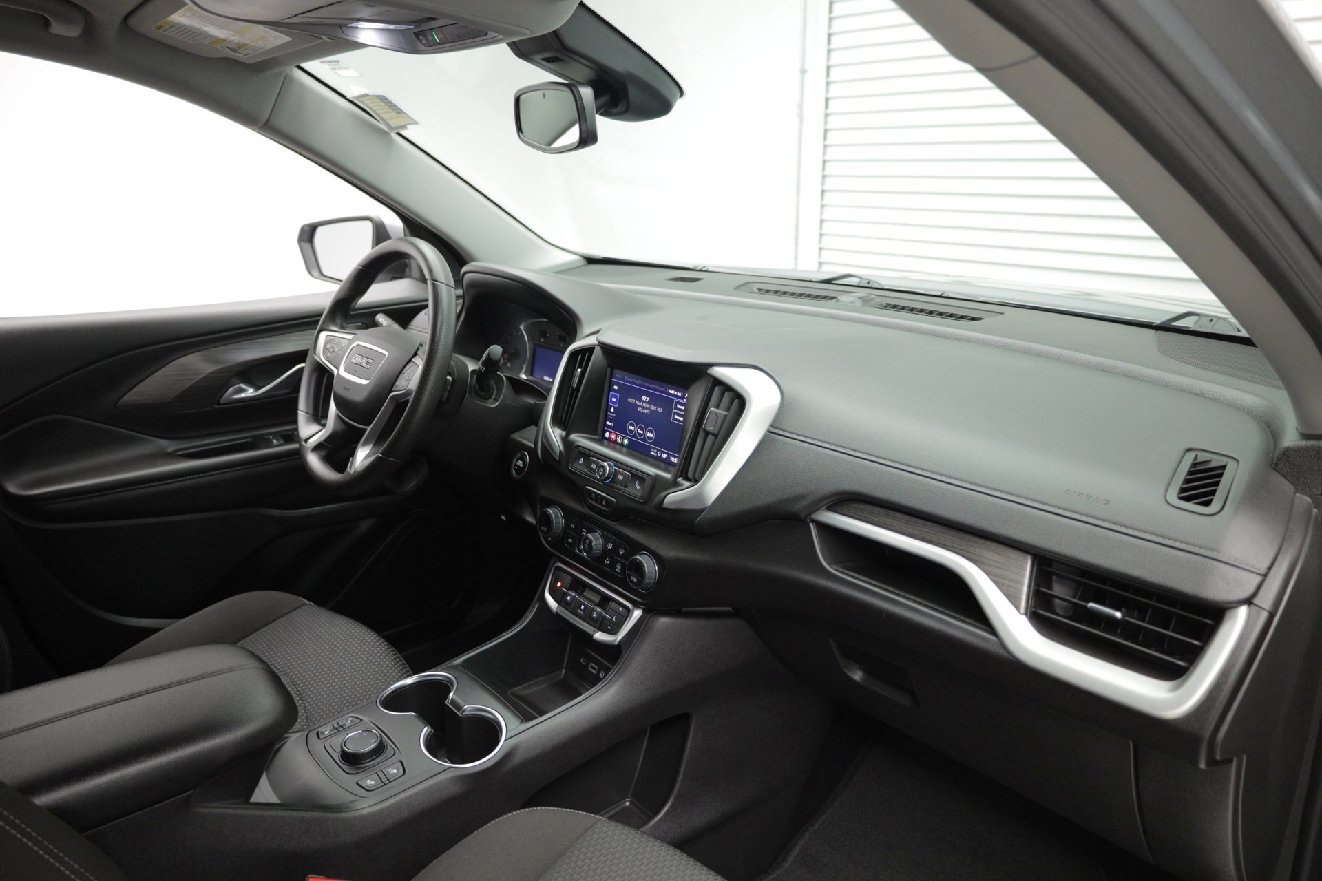 Used 2024 GMC Terrain