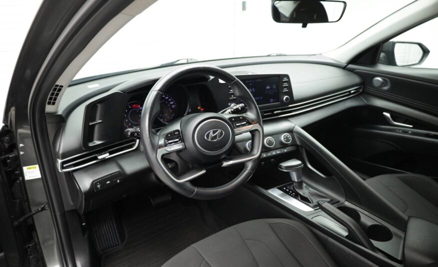 Used 2023 Hyundai Elantra