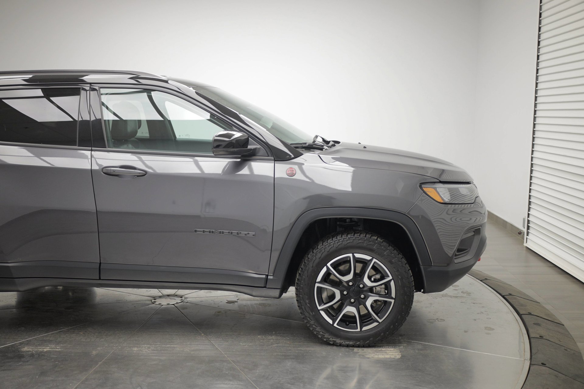 Used 2024 Jeep Compass