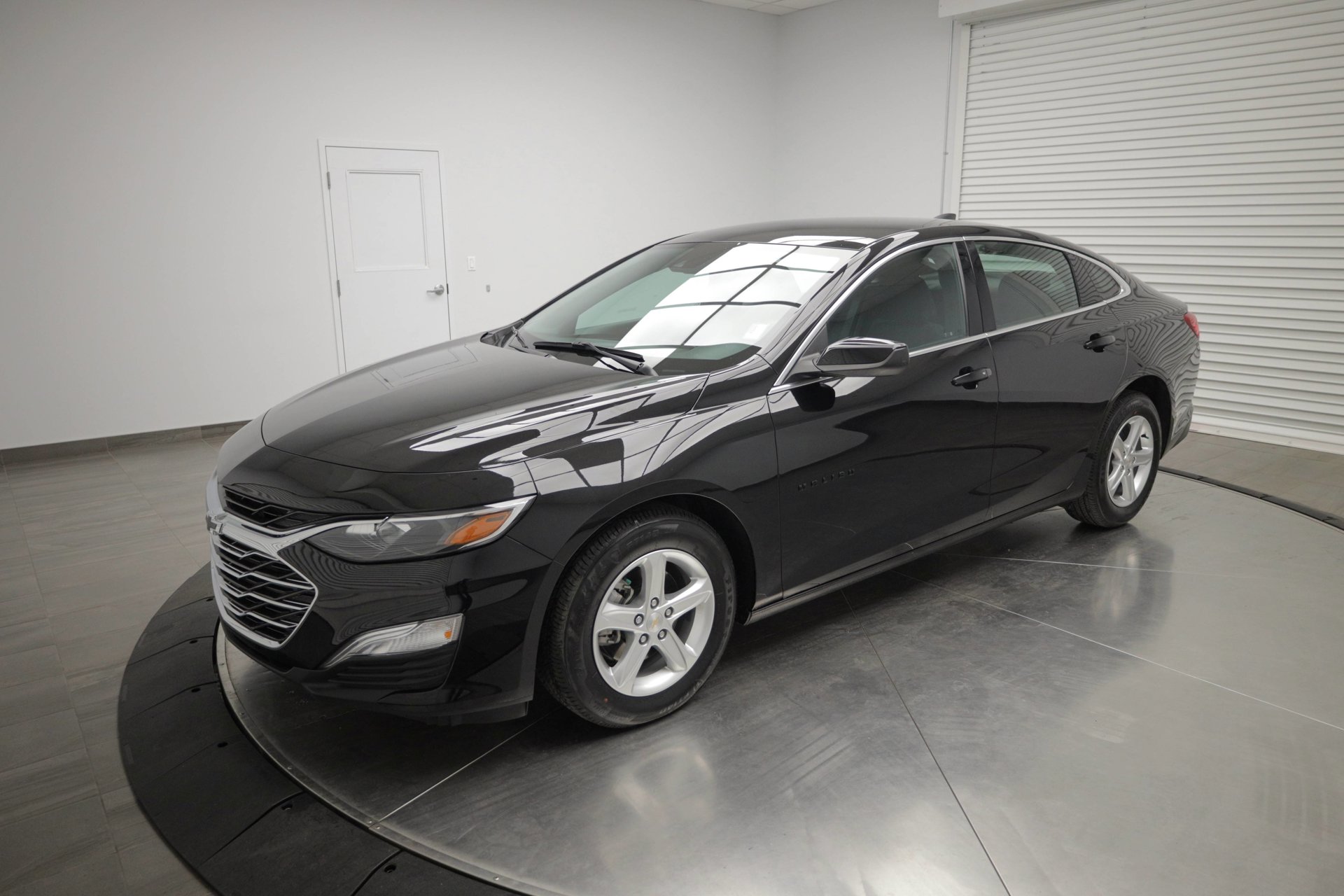 Used 2024 Chevrolet Malibu