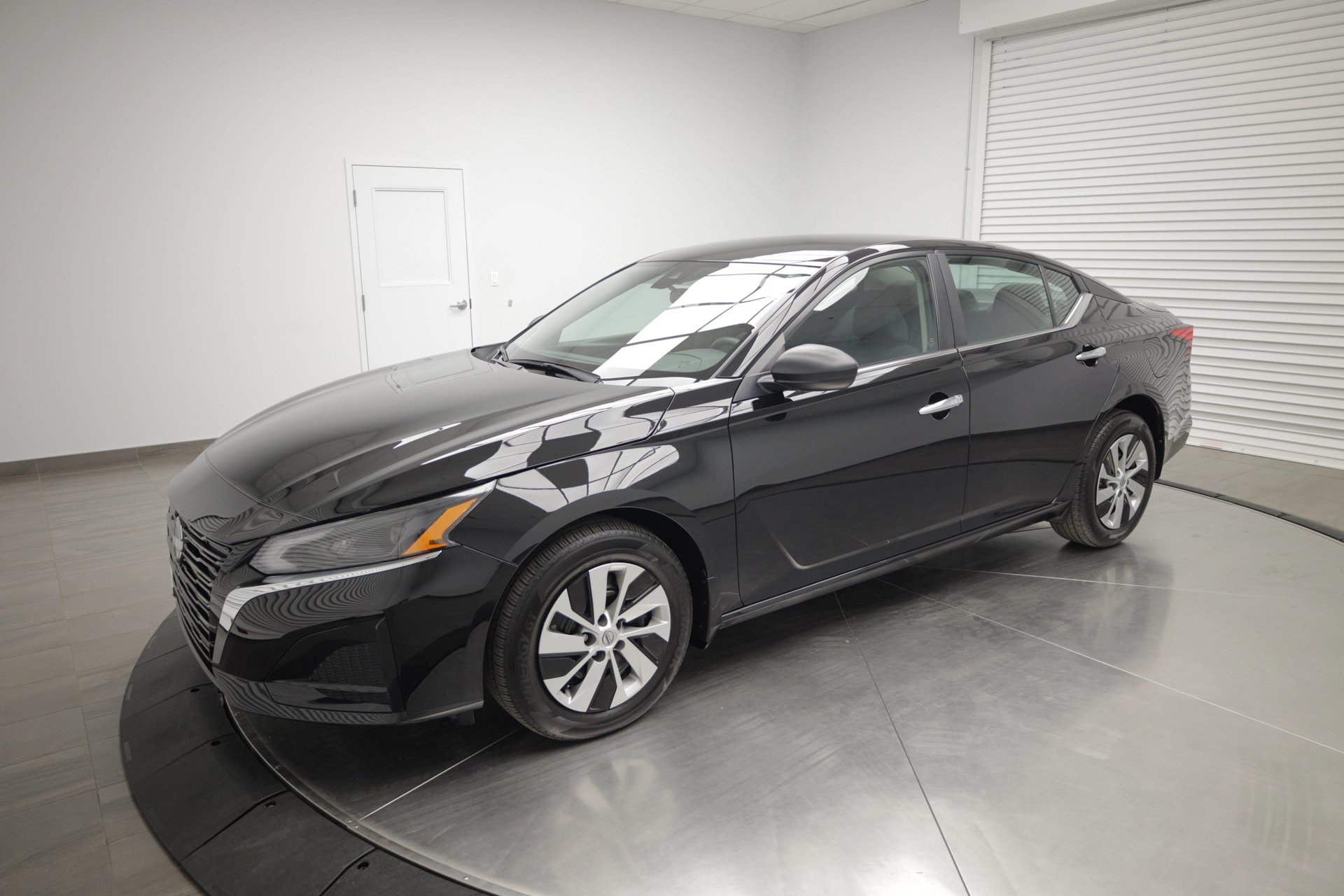 Used 2024 Nissan Altima