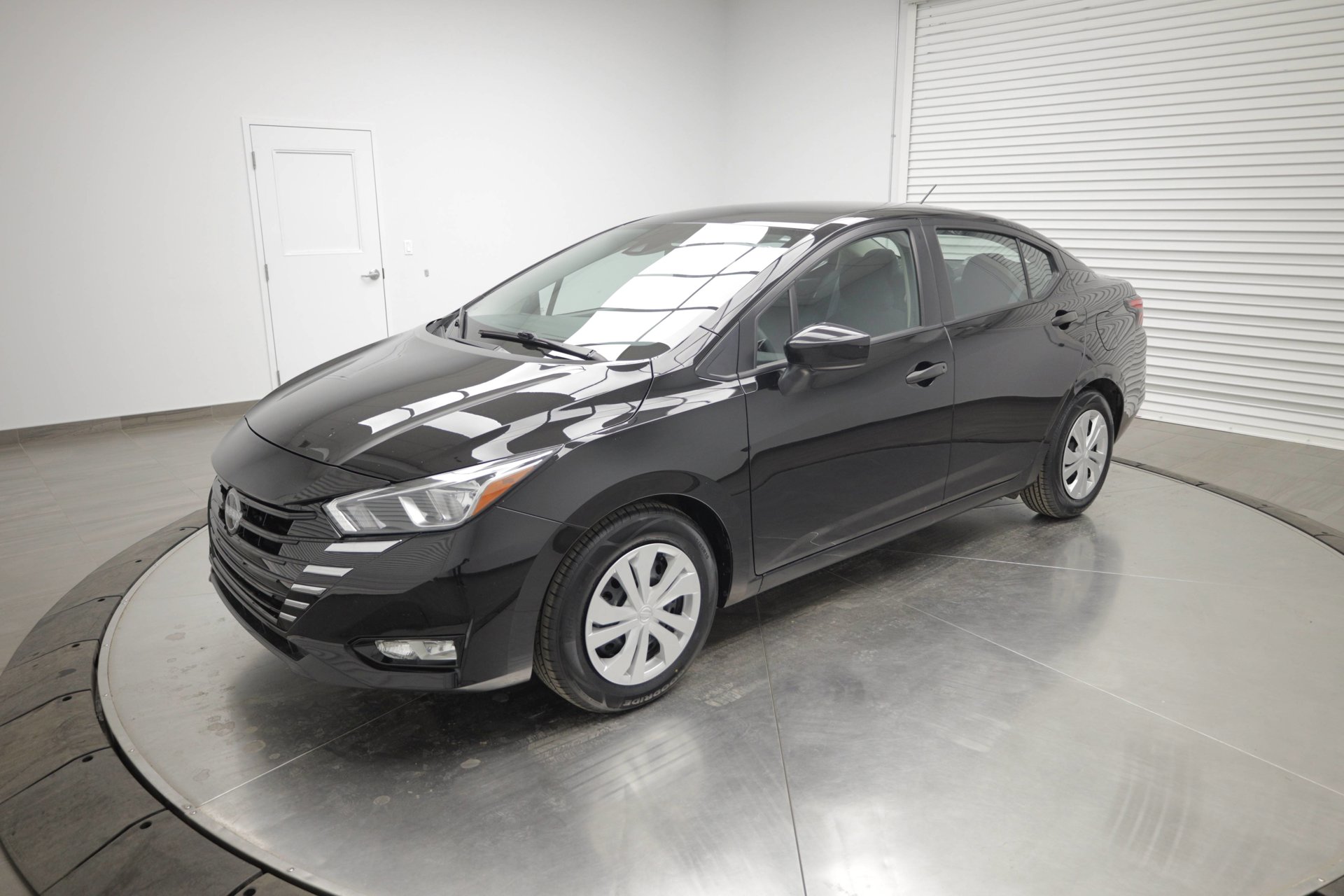 Used 2024 Nissan Versa