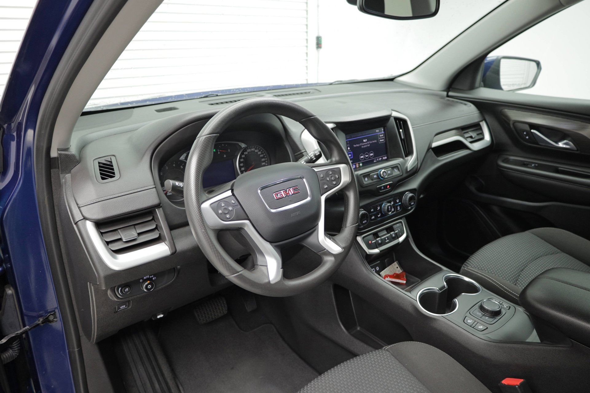 Used 2023 GMC Terrain