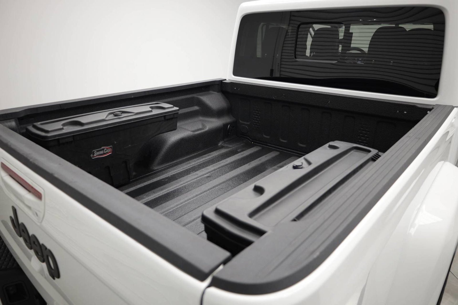 Used 2023 Jeep Gladiator