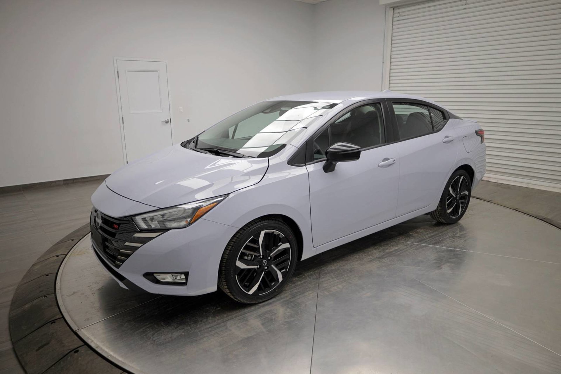 Used 2023 Nissan Versa