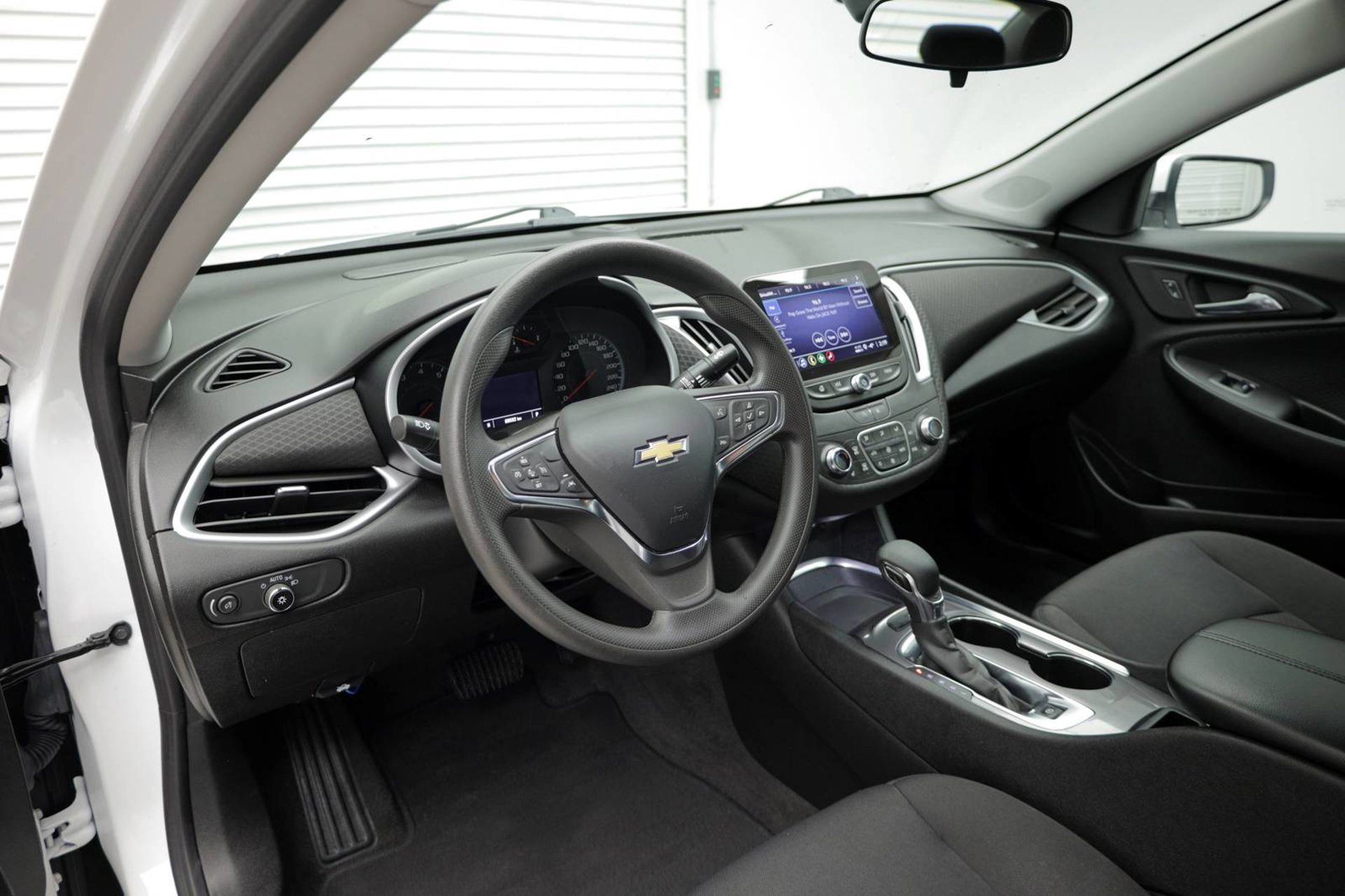 Used 2023 Chevrolet Malibu