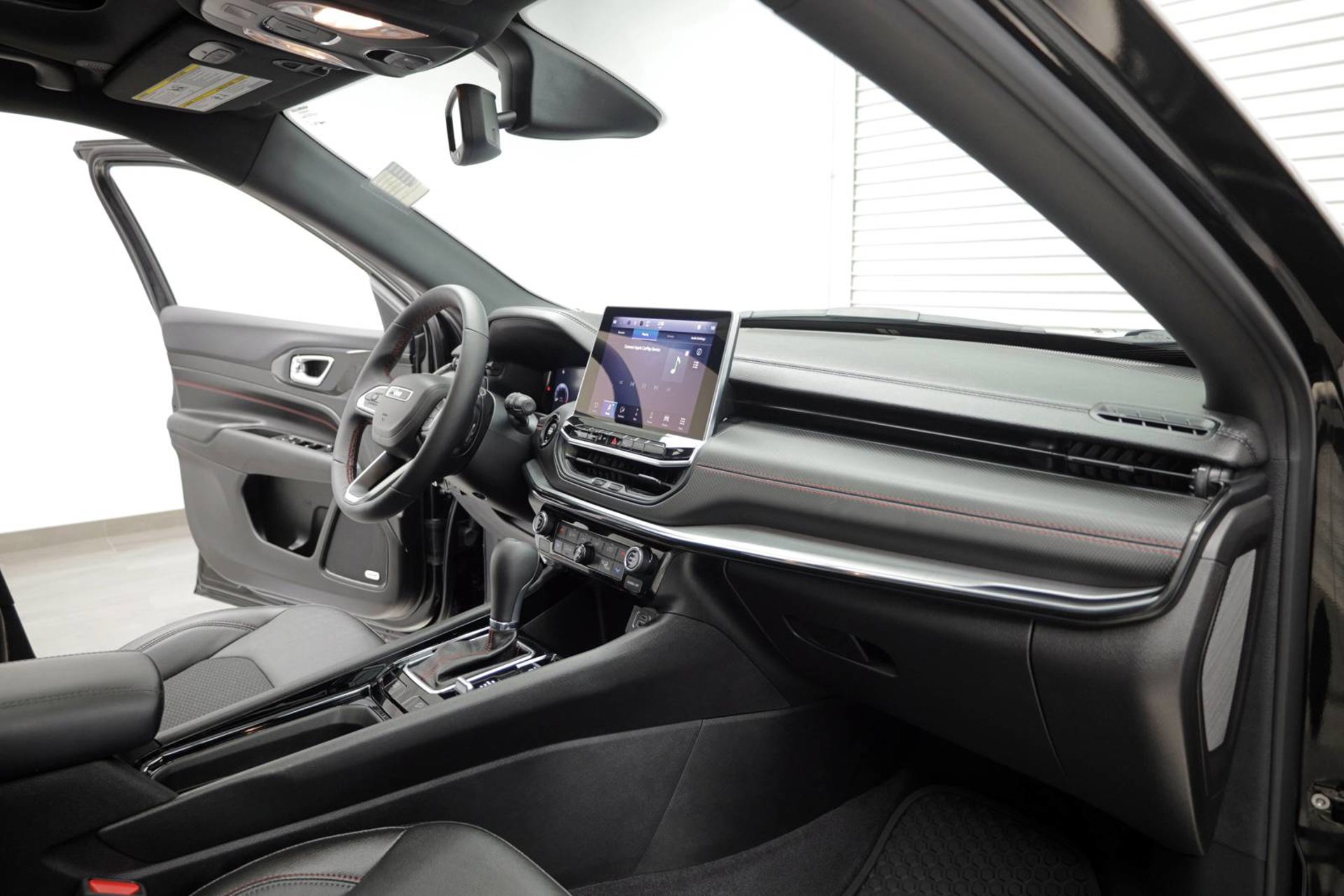 Used 2024 Jeep Compass