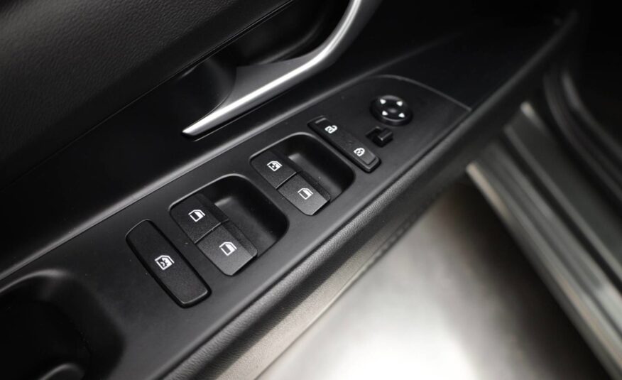Used 2023 Hyundai Elantra