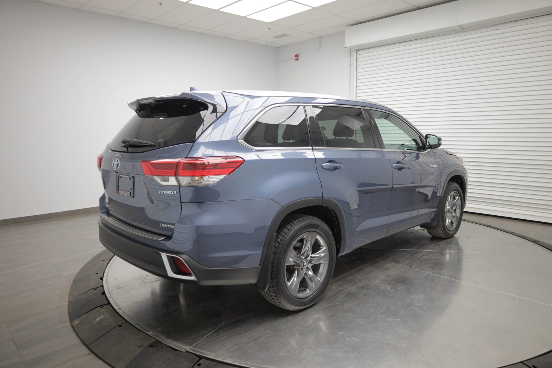 Used 2017 Toyota Highlander Hybrid