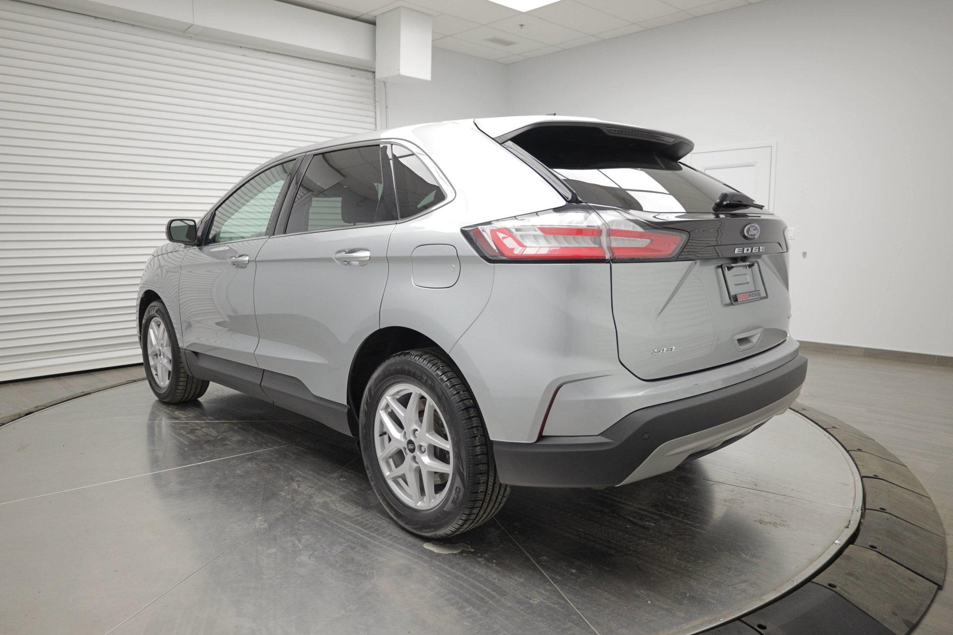 Used 2023 Ford Edge