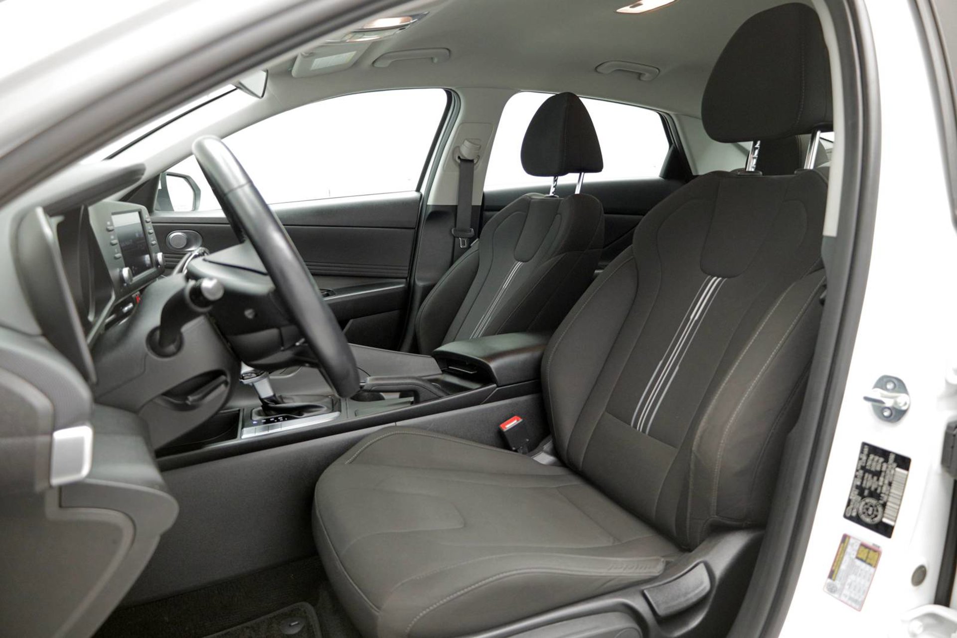 Used 2023 Hyundai Elantra