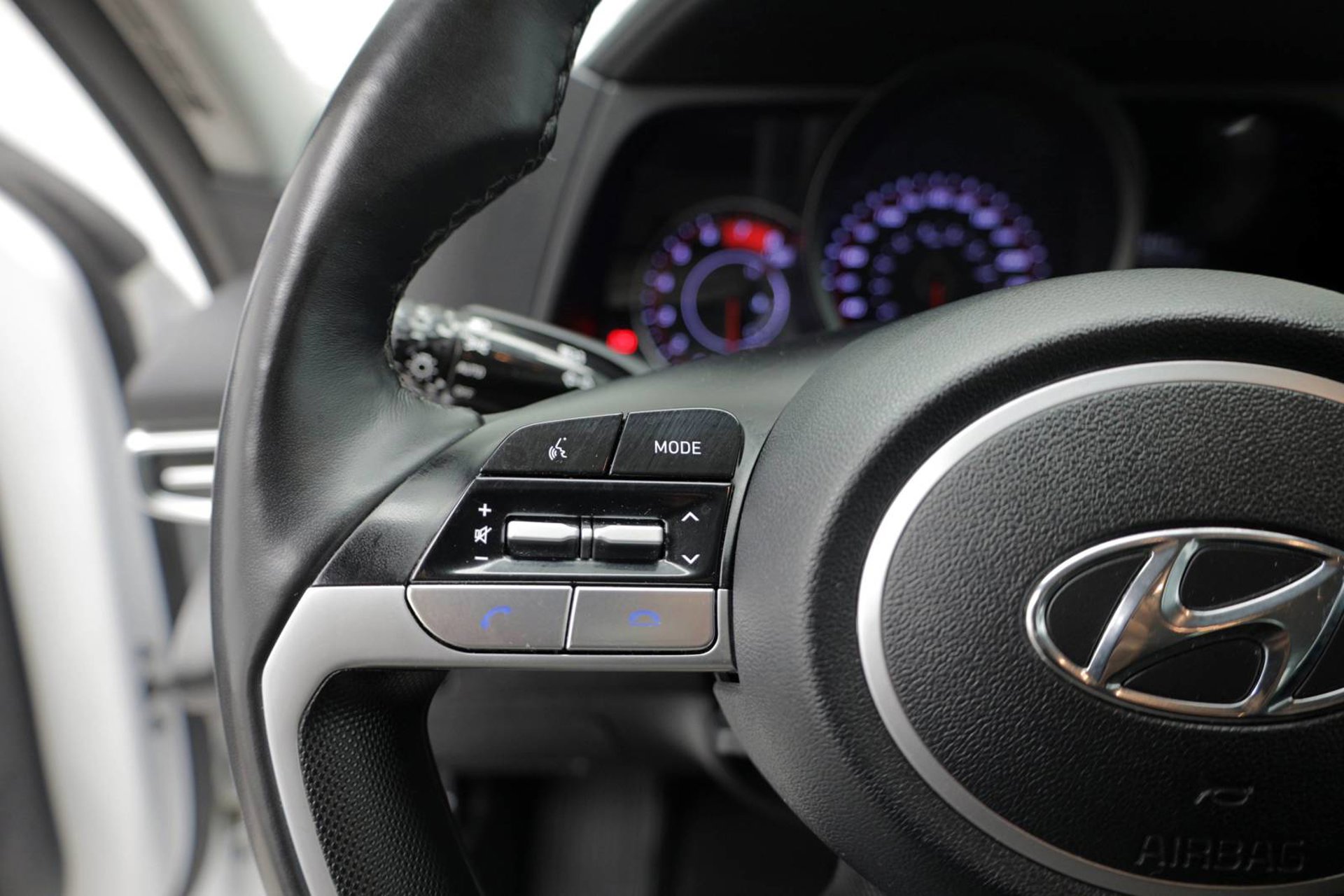 Used 2023 Hyundai Elantra