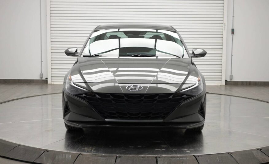 Used 2023 Hyundai Elantra