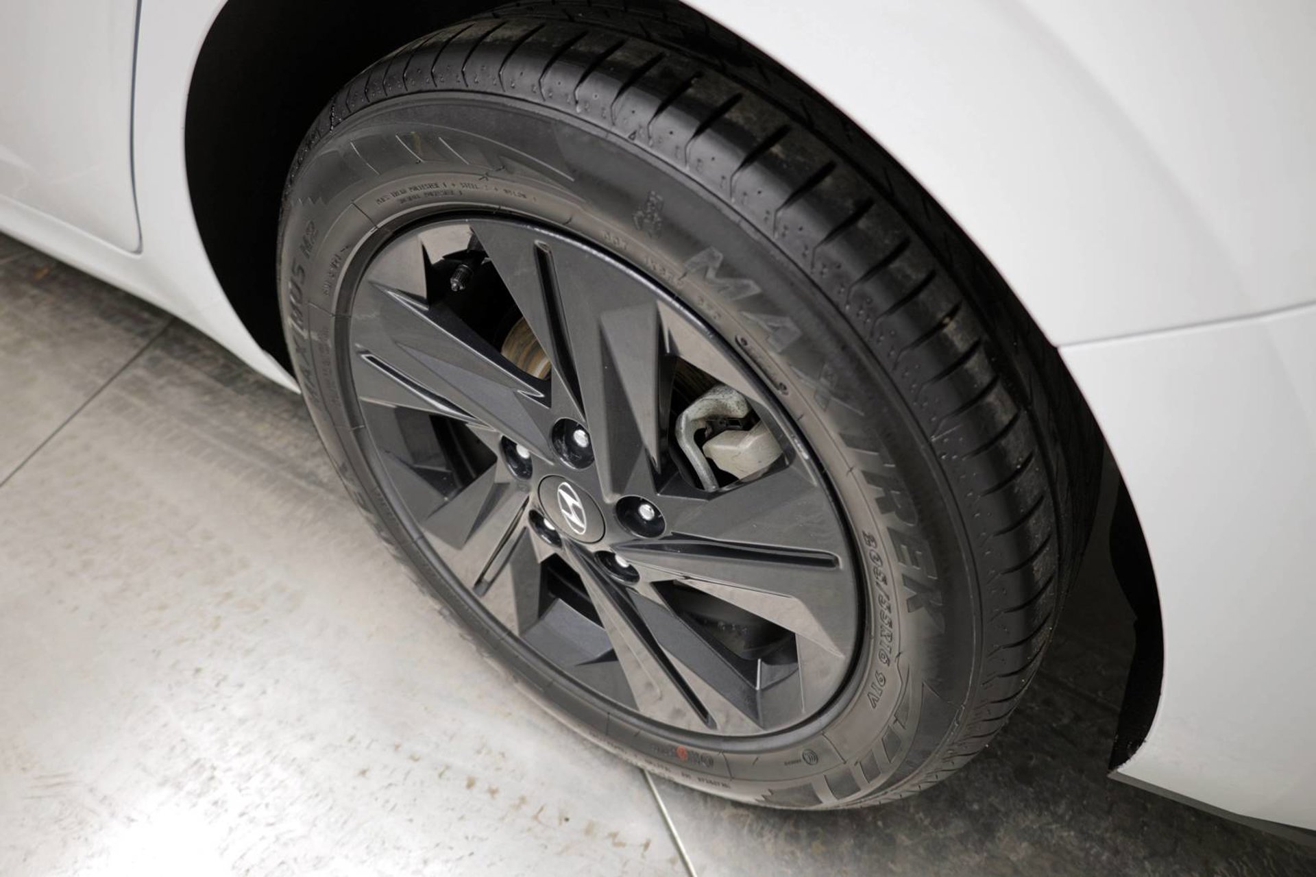 Used 2023 Hyundai Elantra