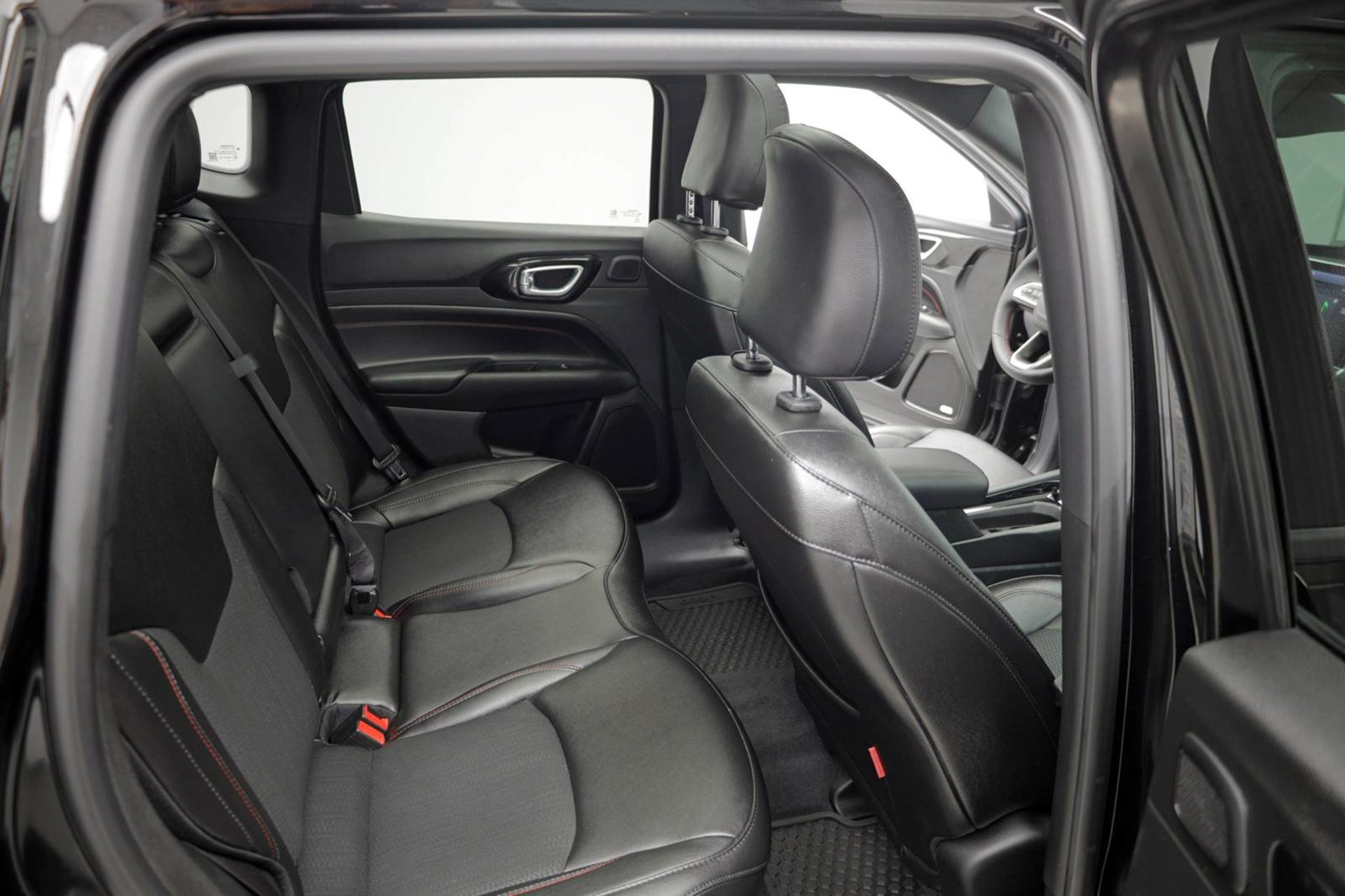 Used 2024 Jeep Compass