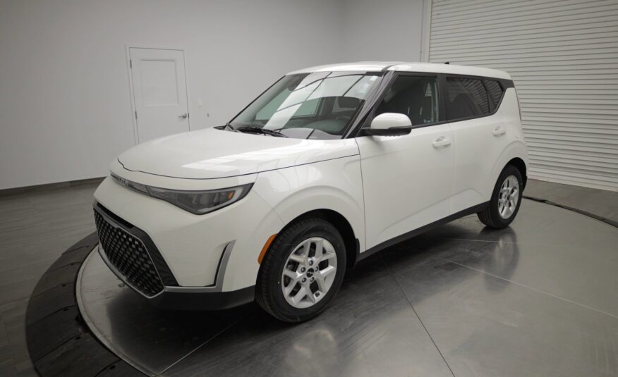 Used 2023 Kia Soul