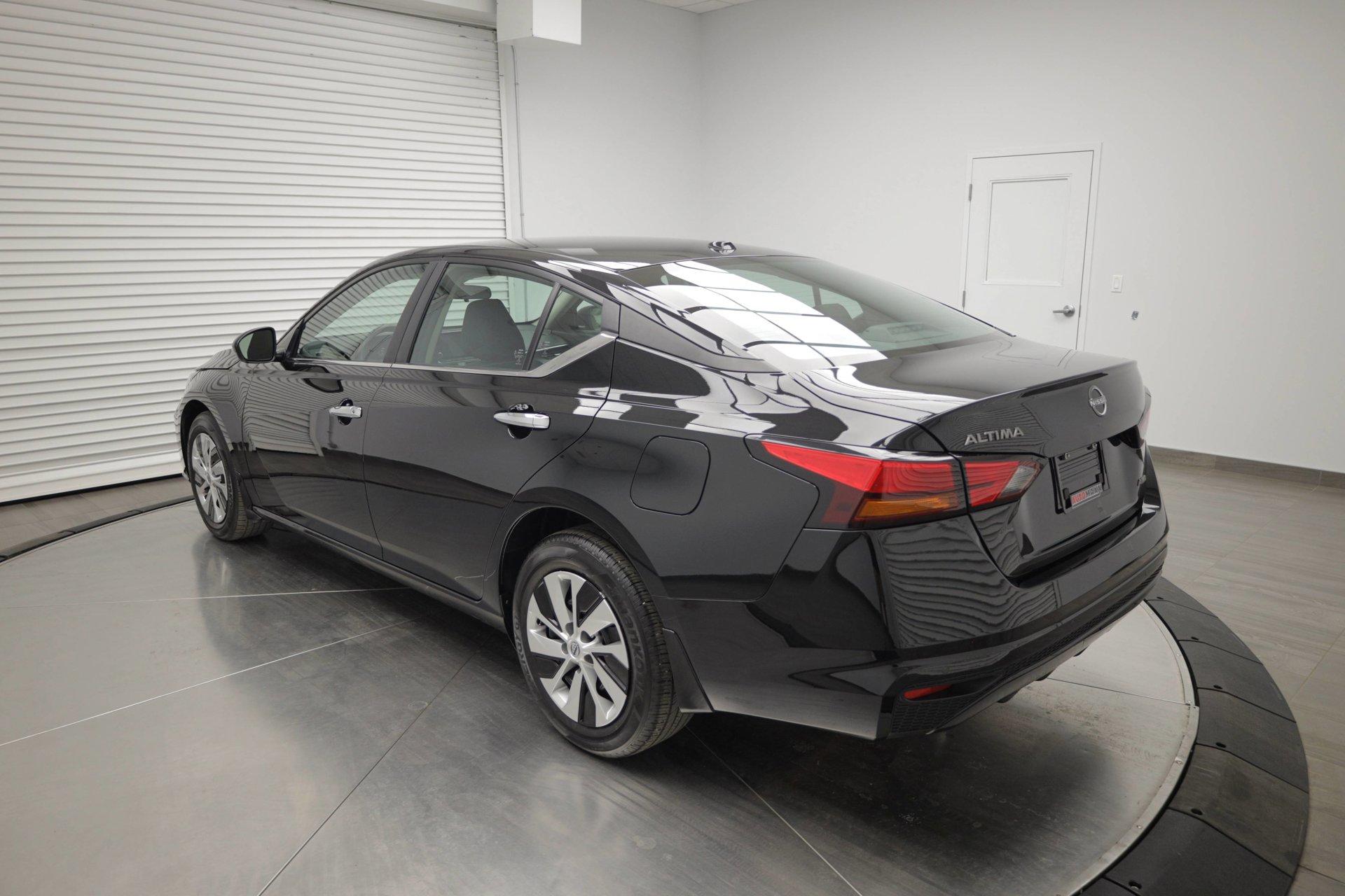 Used 2024 Nissan Altima