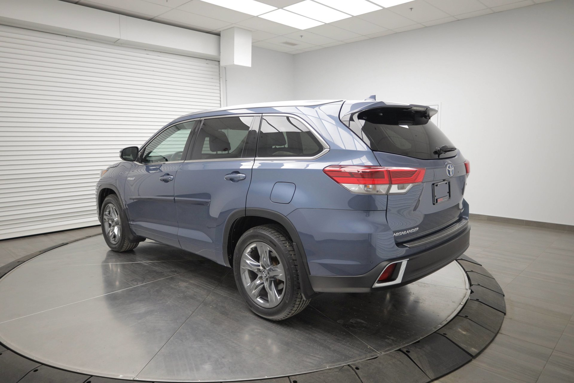 Used 2017 Toyota Highlander Hybrid