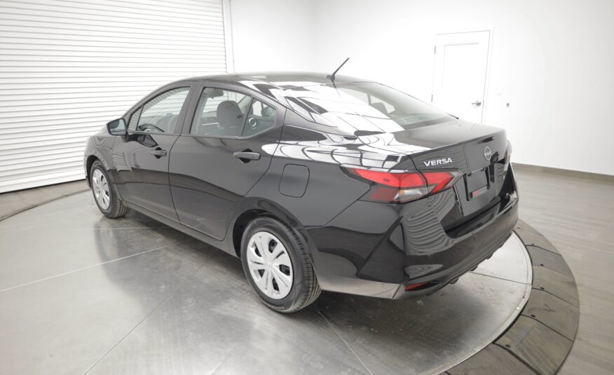 Used 2024 Nissan Versa