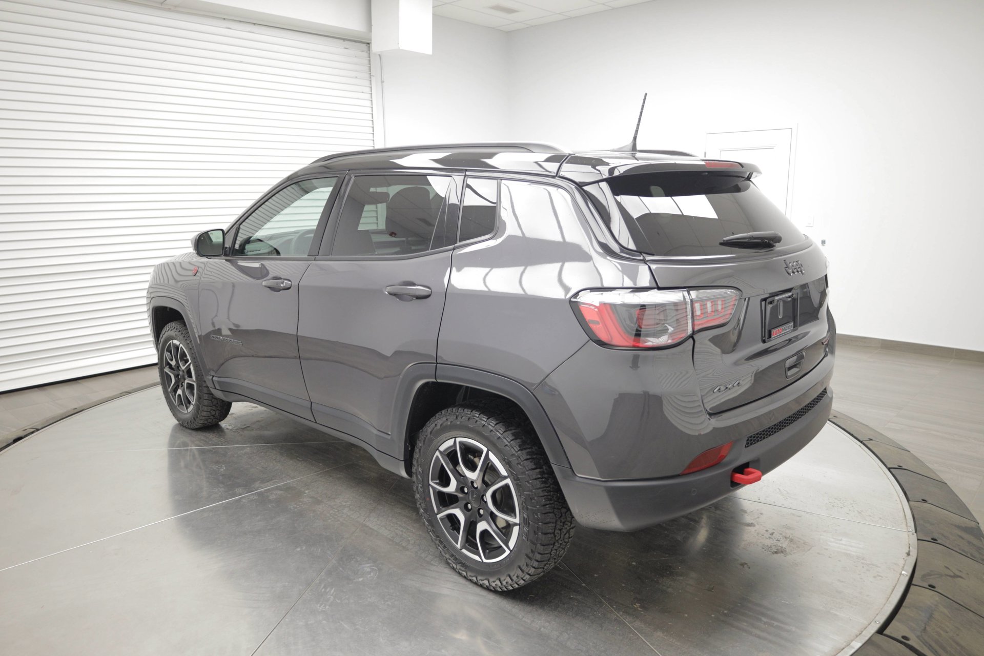 Used 2024 Jeep Compass