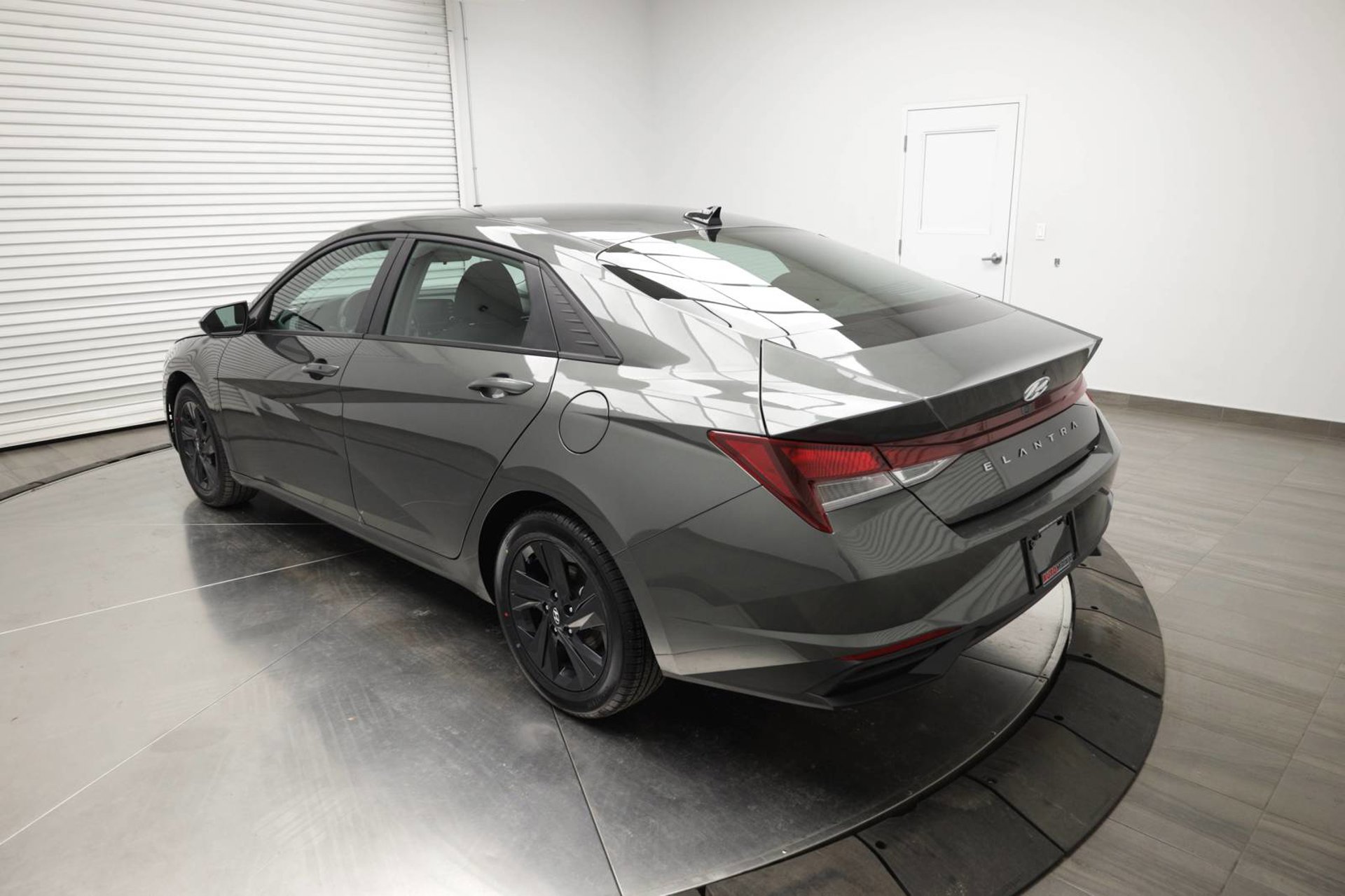 Used 2023 Hyundai Elantra