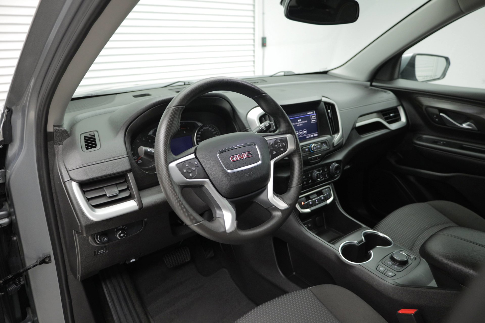 Used 2024 GMC Terrain