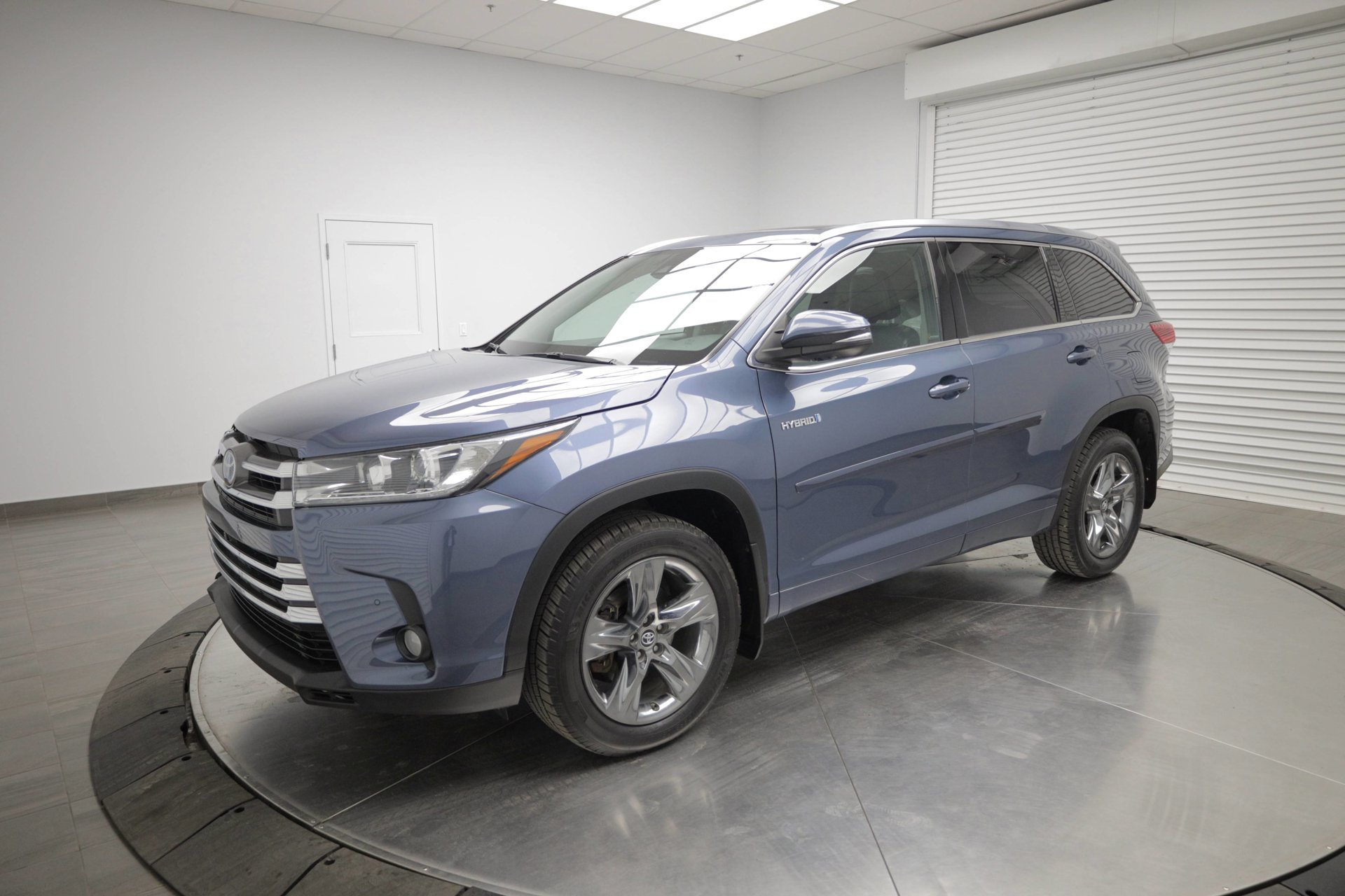 Used 2017 Toyota Highlander Hybrid