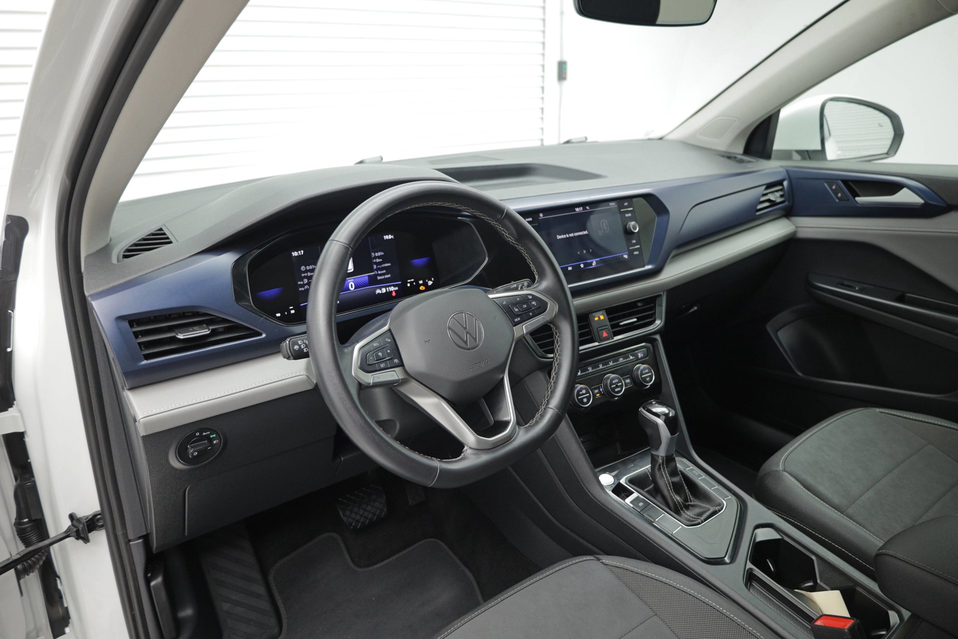 Used 2024 Volkswagen Taos