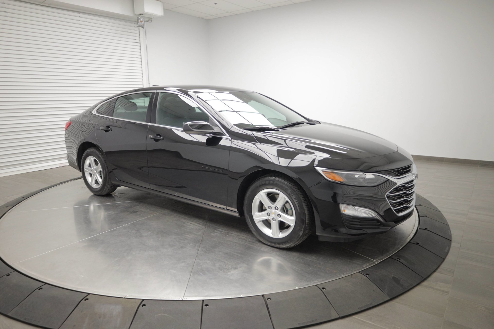 Used 2024 Chevrolet Malibu