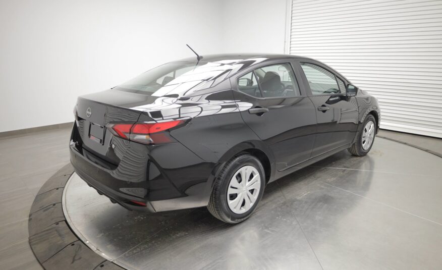 Used 2024 Nissan Versa