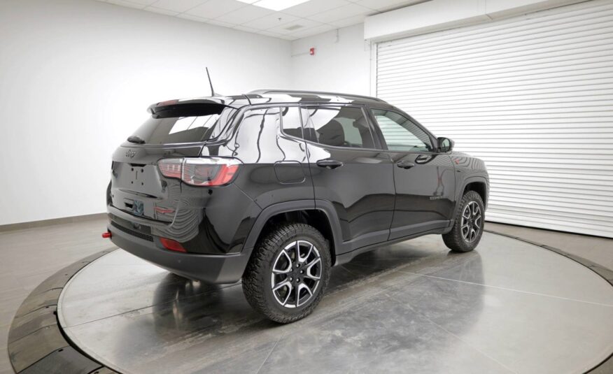 Used 2024 Jeep Compass